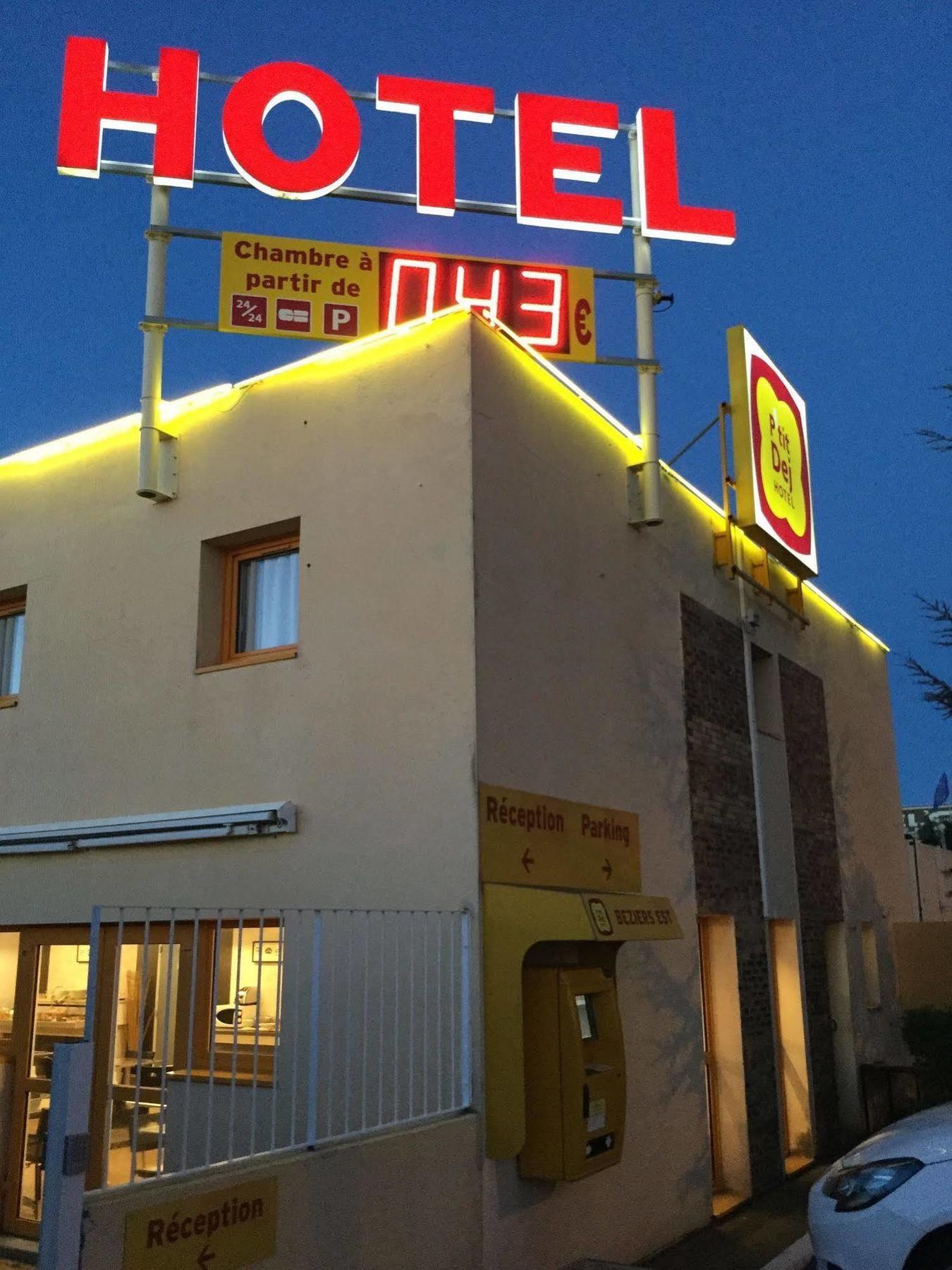 Hotel The Originals Access, Est